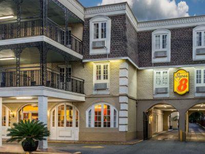 Super 8 By Wyndham New Orleans Hotel Exterior photo